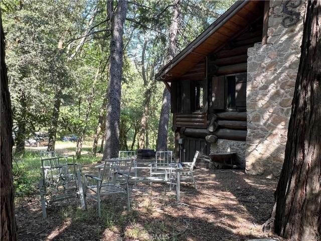 House for sale in Cedar Glen, California
