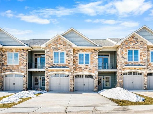 Condo for sale in Coralville, Iowa