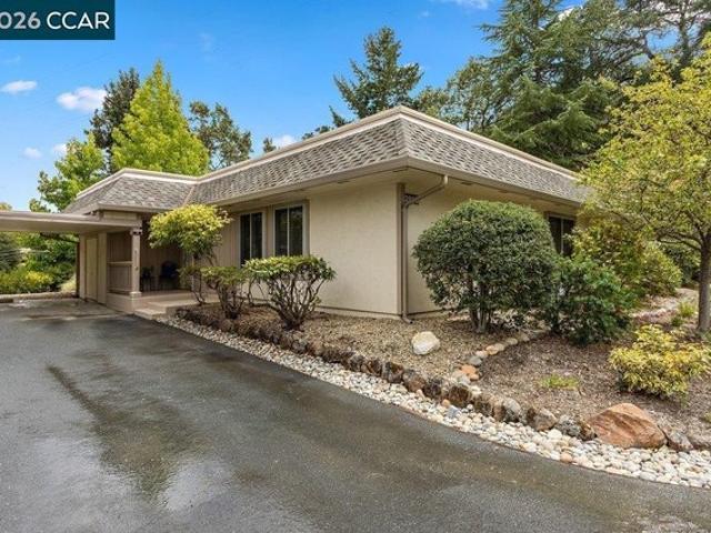 Condo for sale in Walnut Creek, California