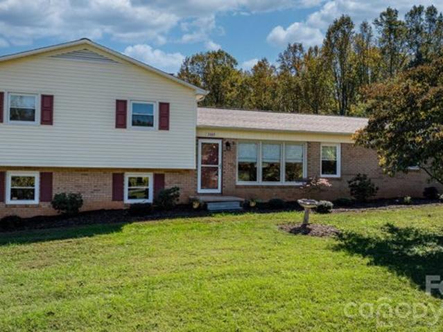 House for sale in Connelly Springs, Burke County