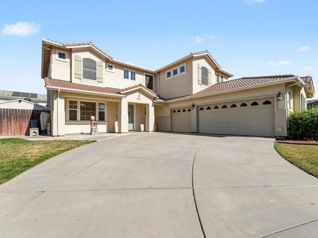House for sale in Riverbank, Stanislaus County