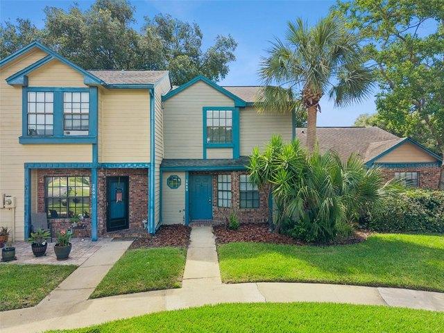 Townhouse for sale in Casselberry, Florida