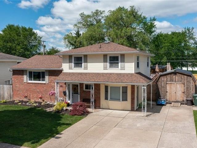 House for sale in Bowmansville, New York