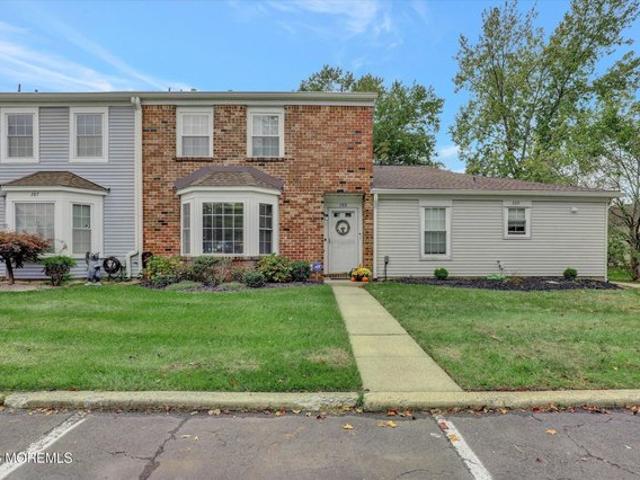 Condo for sale in Cliffwood, New Jersey