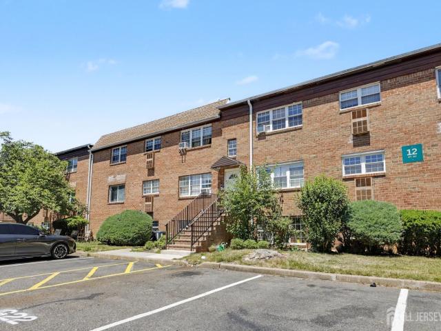Condo for sale in Edison, New Jersey