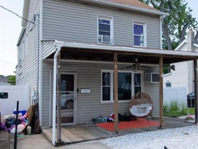 House for sale in South Amboy, New Jersey