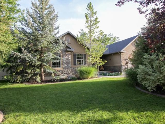 House for sale in Cache, Utah
