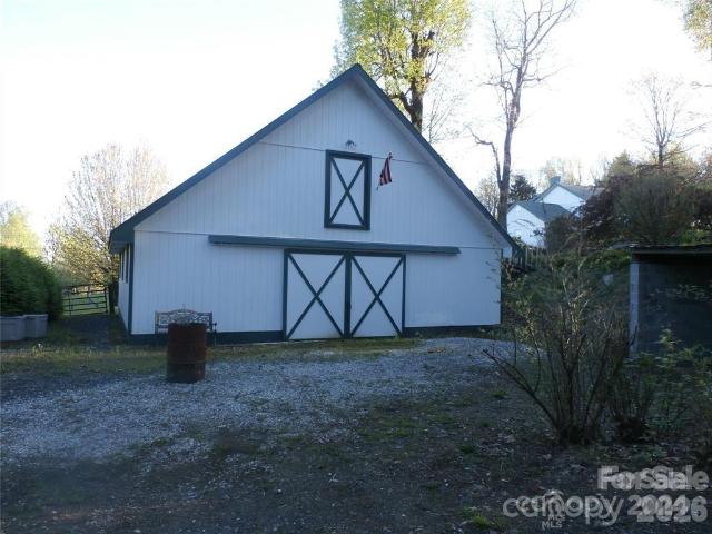 Land for sale in Spruce Pine, North Carolina