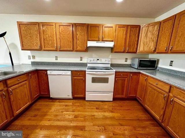 Townhouse for sale in Mineral