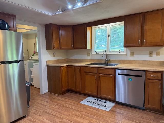 House for sale in Bloomfield, Indiana
