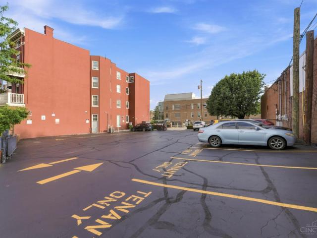 Commercial for sale in Roselawn, Ohio