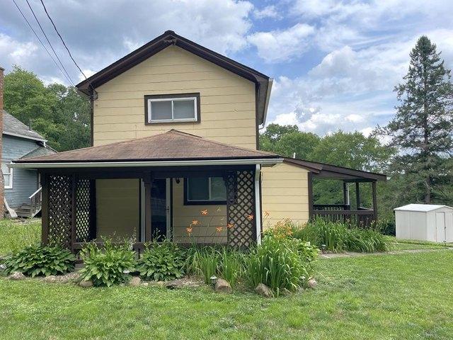 House for sale in Venango, Pennsylvania