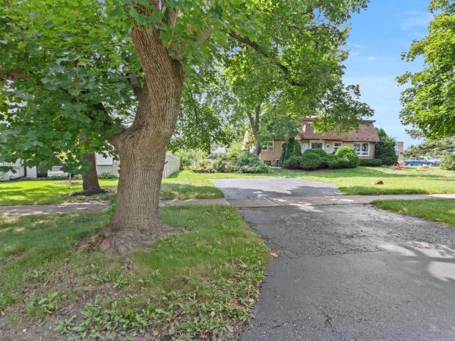 Property for rent in Westmont, Illinois