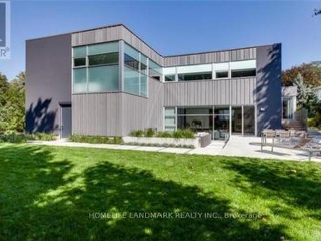 House for rent in Oakville, Ontario