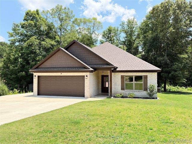 House for sale in Elmore, Alabama