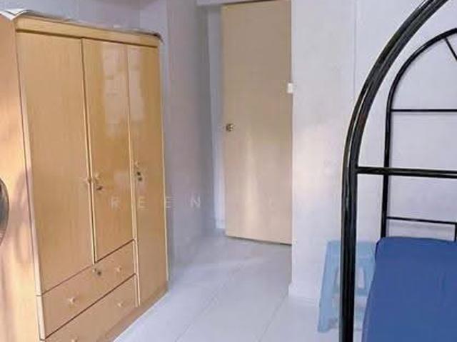 Apartment for rent in Bukit Batok South, Singapore