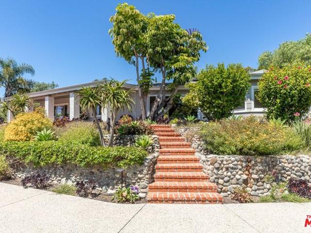 House for sale in Malibu, California