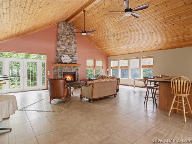 House for sale in Gravois Mills, Missouri