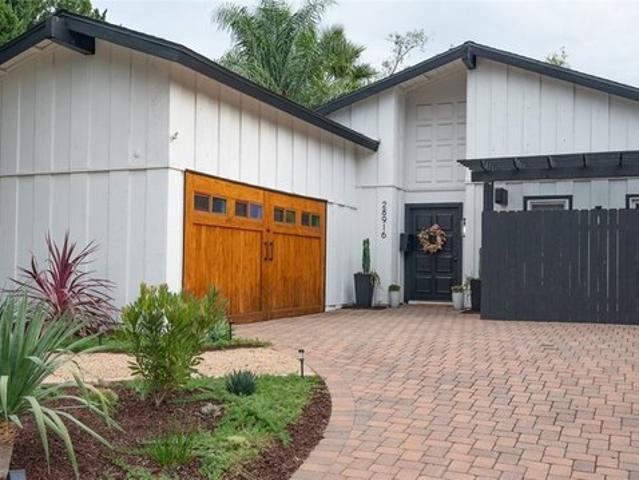 House for sale in Agoura Hills, California