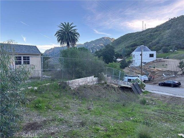 Land for sale in Agoura Hills, California