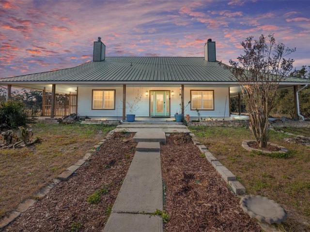House for sale in Newberry, Florida
