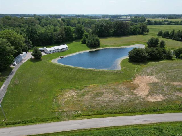 House for sale in Petersburg, Indiana