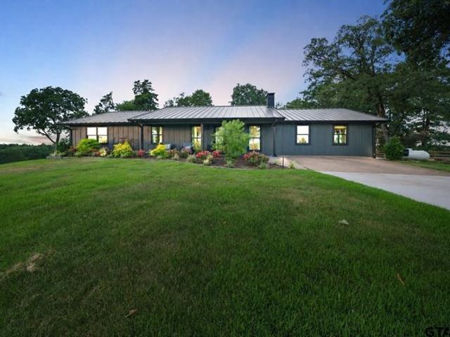 Farm for sale in Big Sandy, Texas