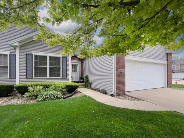 Townhouse for sale in Mclean, Illinois