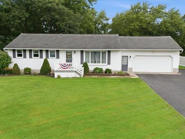 House for sale in City of North Tonawanda, Niagara County