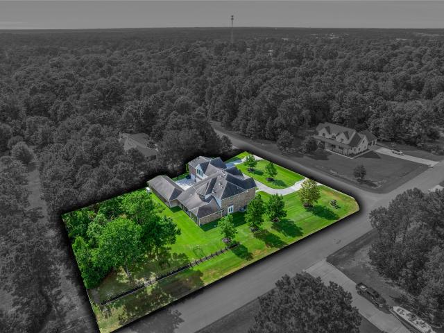 House for sale in Magnolia, Texas