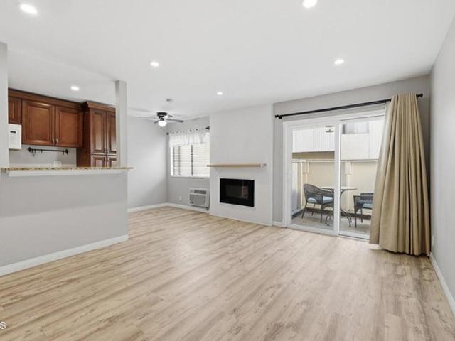 Condo for sale in Agoura Hills, California
