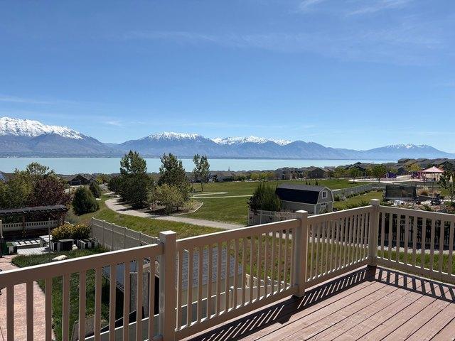 House for sale in Saratoga Springs, Utah