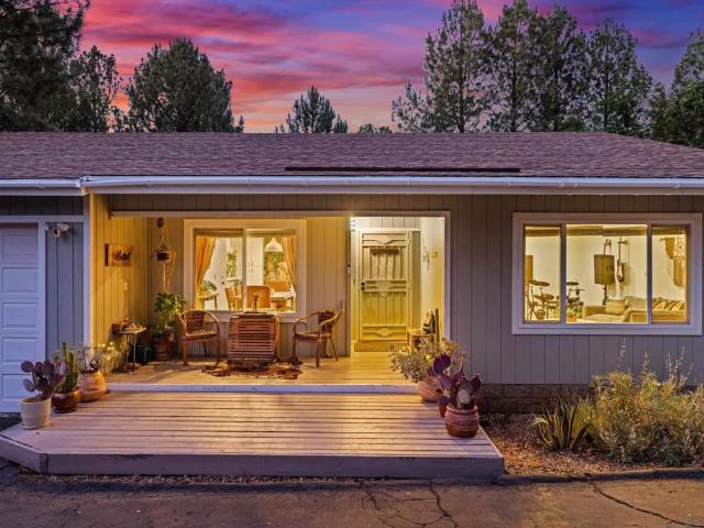 House for sale in Pine Valley, California