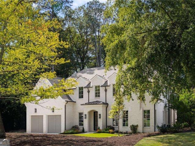 House for sale in Ashford Park, Brookhaven