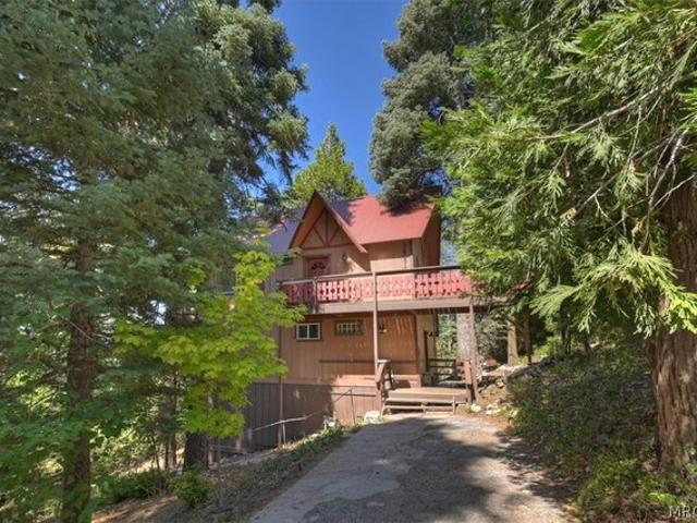 House for sale in Cedar Glen, California