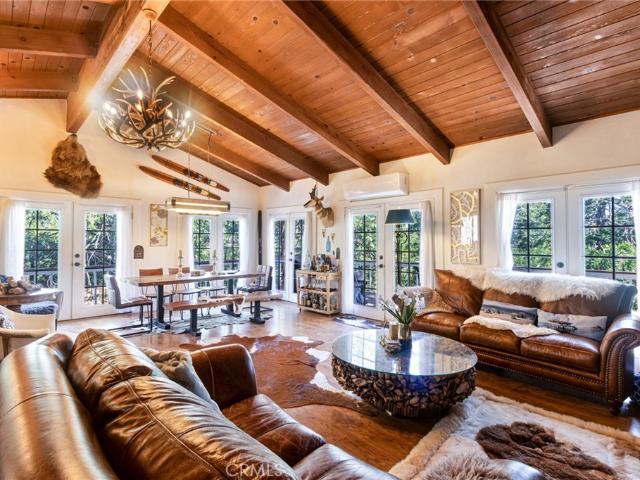 House for sale in Cedar Glen, California