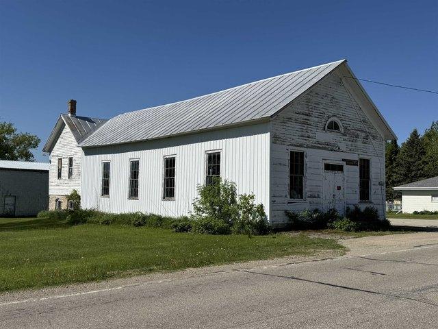 House for sale in Oconto, Wisconsin