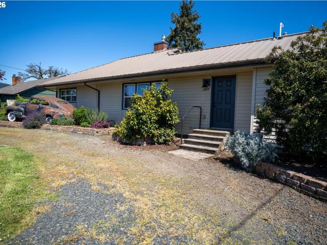 House for sale in Oregonia