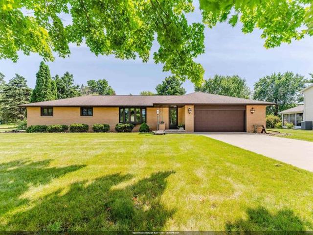 House for sale in Oshkosh, Wisconsin