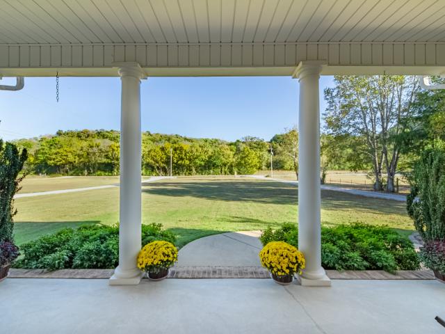 House for sale in Campbells Station, Culleoka