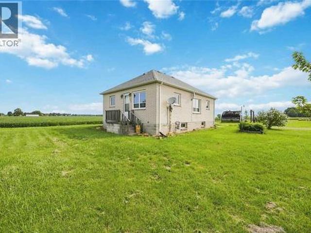 House for sale in Enniskillen, Ontario