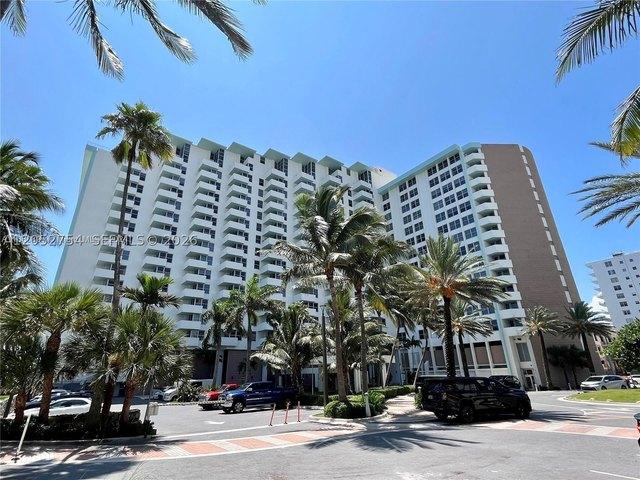 Condo for sale in Miami Beach, Florida