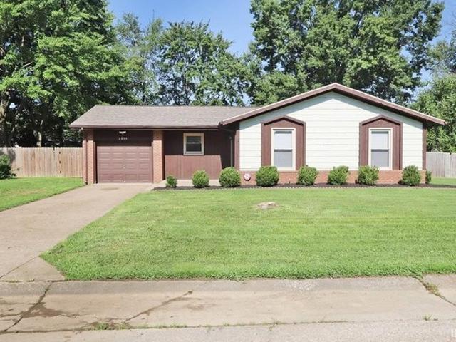 House for sale in Newburgh, Indiana
