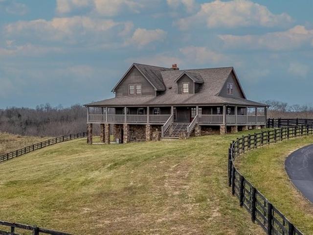 Farm for sale in Olive Hill, Kentucky