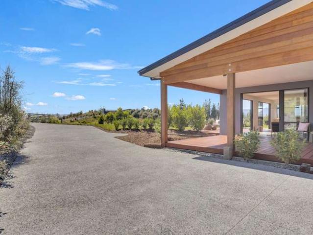 House for sale in Cable Bay, Nelson Bays