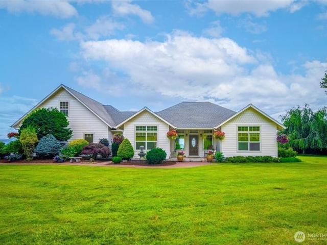 House for sale in Mossyrock, Washington