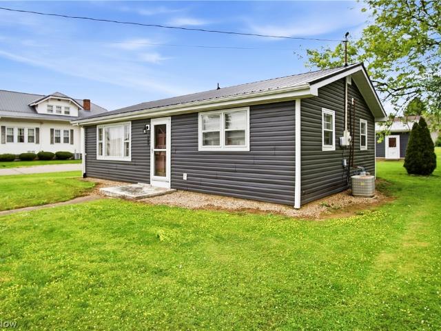 House for sale in Duncan Falls, Ohio