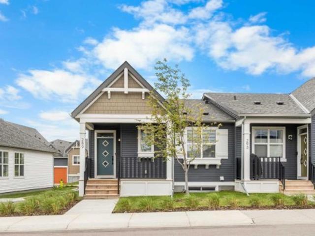 Townhouse for sale in Livingston, Calgary