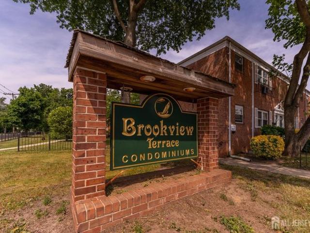 Condo for sale in Spotswood, New Jersey
