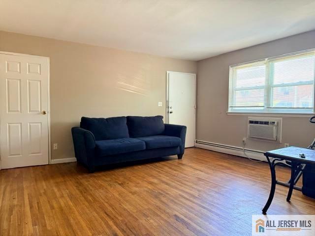 Condo for sale in Spotswood, New Jersey